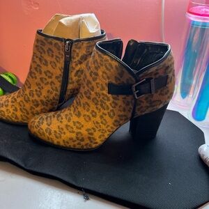 Stylish Leopard Print Ankle Booties